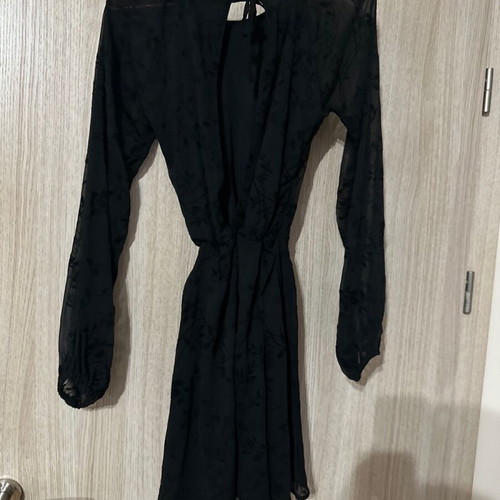 Women's dress new without defects, size S
