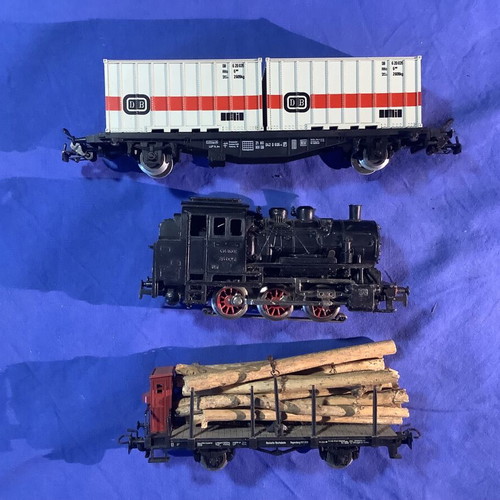 Marklin set steam locomotive, wagons and rails used