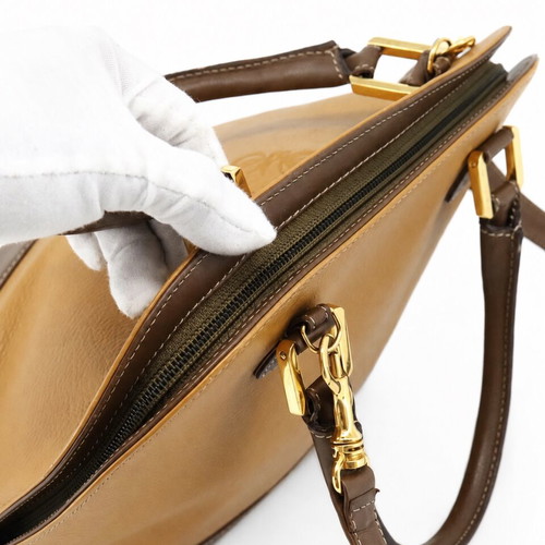 Loewe Vintage Amazona Handbag used, brown leather with shoulder strap