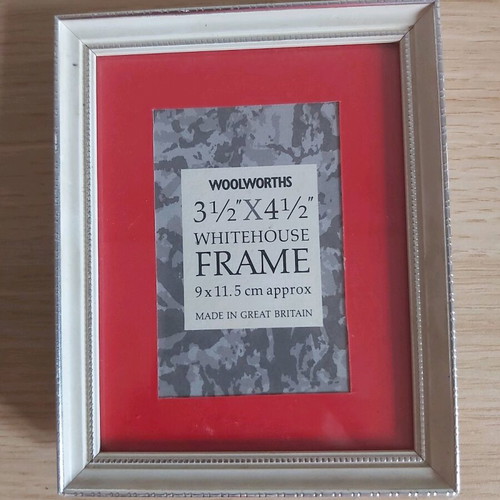 Small photo frame like new without damages