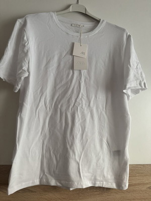 Zara cotton t shirt new, size L, white