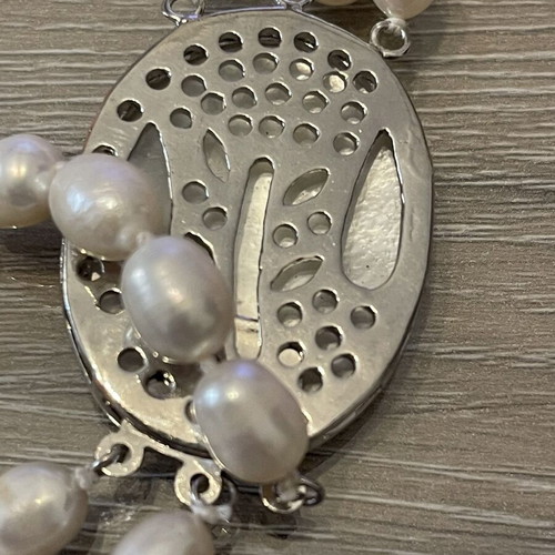 Vintage pearl necklace with cameo, 60 cm