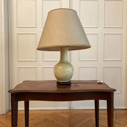 Table porcelain lamp used with base