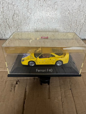 Ferrari 1:43 F 40 καινούργιο κιτ