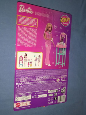 Barbie παιδίατρος κούκλα καινούργια