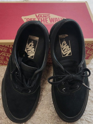 Vans Pro Era black leather shoes like new, size 37