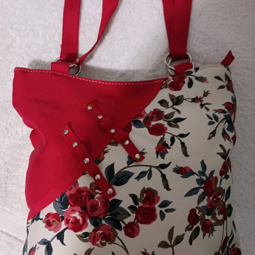 Shoulder bag new, fabric with floral pattern