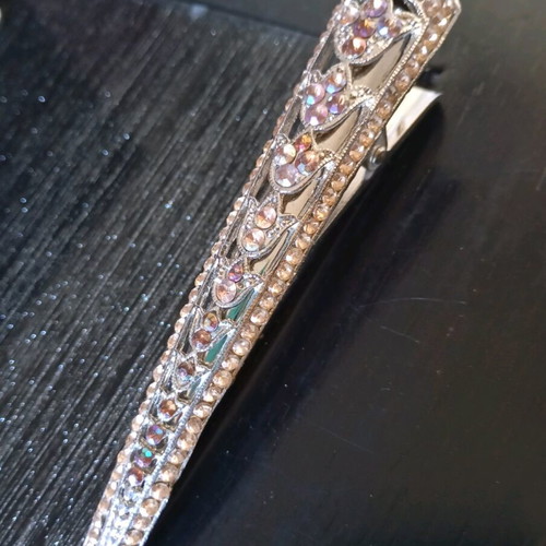 Vintage hair clip with iridescent rhinestones like new