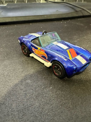 Hot Wheels Shelby Cobra 427 S/C used toy car model