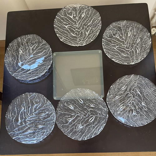 Vintage glass plates set of 6 with embossed ice pattern like new