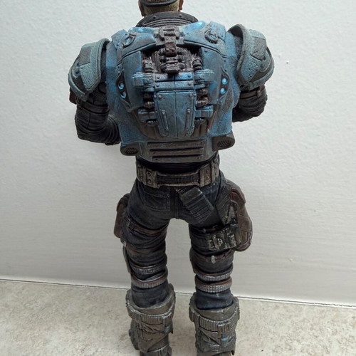 Neca Gears of War figures set of 4 like new