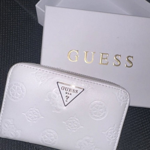 Guess white wallet