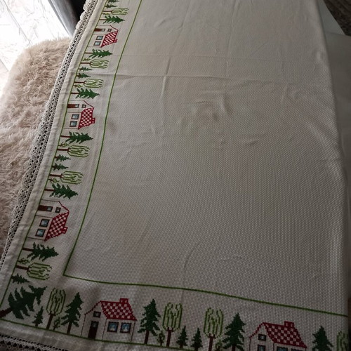 Handmade embroidered tablecloth cross-stitch, new