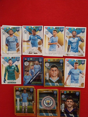 2020 FIFA Panini 365 Adrenalyn like new Manchester City