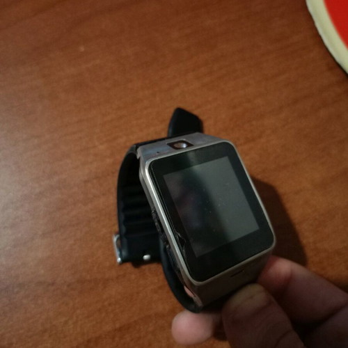 Smartwatch wristwatch with charging cable