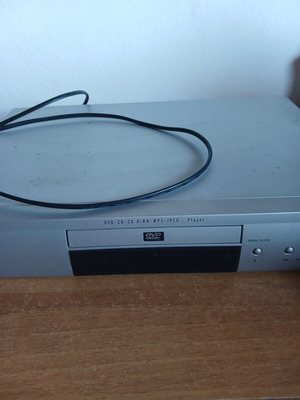 DVD player