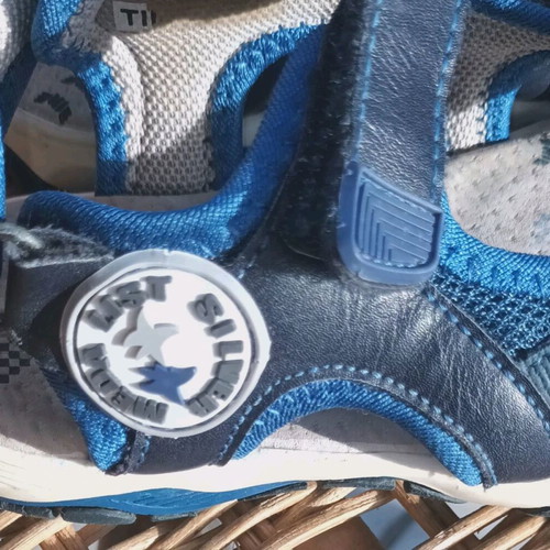 IQ Kids Summer Shoe No 26 Like New Blue Sandal for Boys