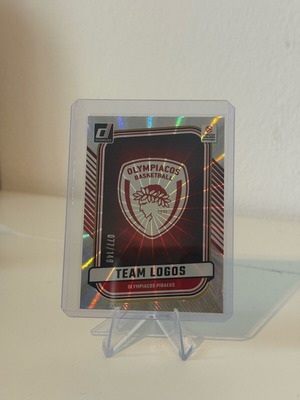 Donruss EuroLeague 2024-25 Olympiacos Piraeus Team Logo Laser card mint