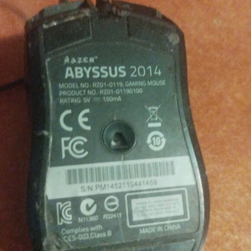 Microsoft keyboard used with loose mouse scroller and missing key