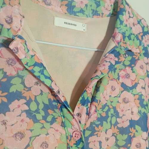 Reserved floral dress new, colorful, with ruffles and elastic waist