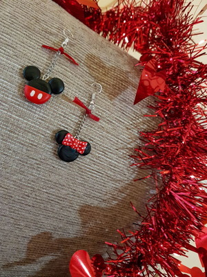 Mickey and Minnie Mouse earrings handmade, like new, polymer clay