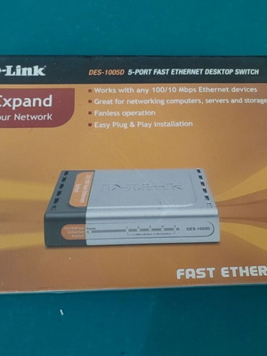 D-Link DES-1005D switch like new