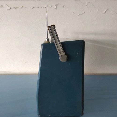 Standard all transistor Japanese radio used, functional