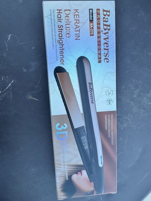 BaByverse Keratin Deluxe Hair Straightener new