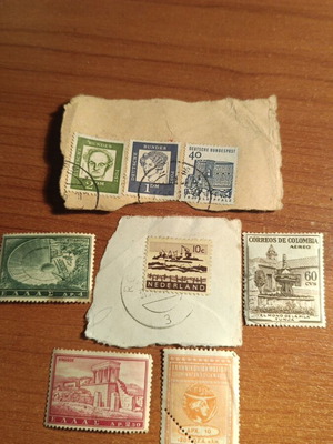 Old stamps used, pack of 8 pieces