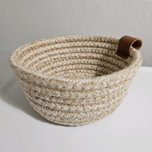 Decorative basket new, small