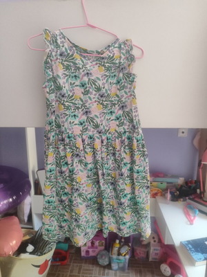 Peppa Pig dress used, colorful leaves design for girls 4-6 years