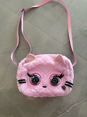 Spin Master crossbody bag fluffy cat lilac like new
