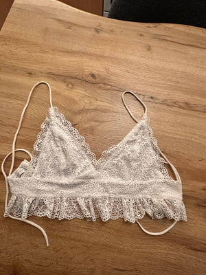 Top with lace white, like new, size XS