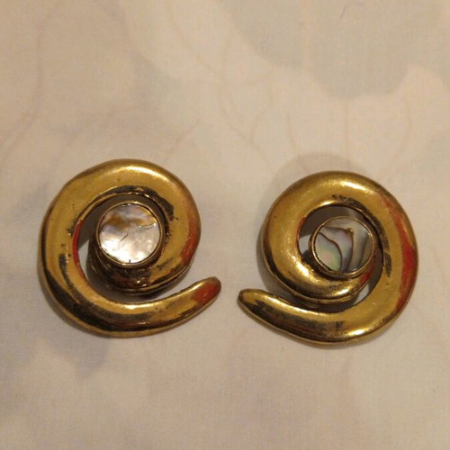 Vintage earrings like new with clips