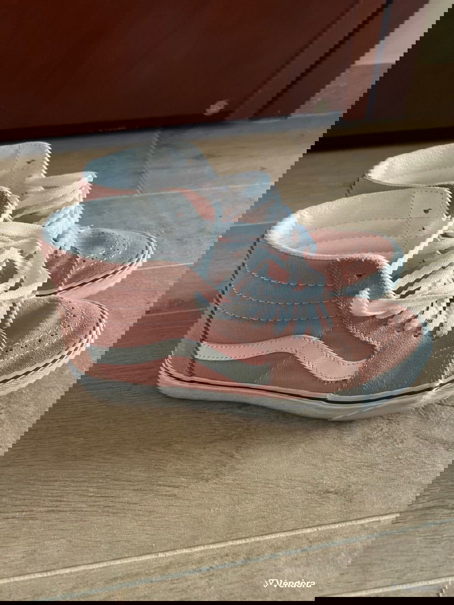 Vans High Tops € 35,00 Vendora