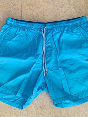 Navy & Green swim shorts like new, size XXL, turquoise