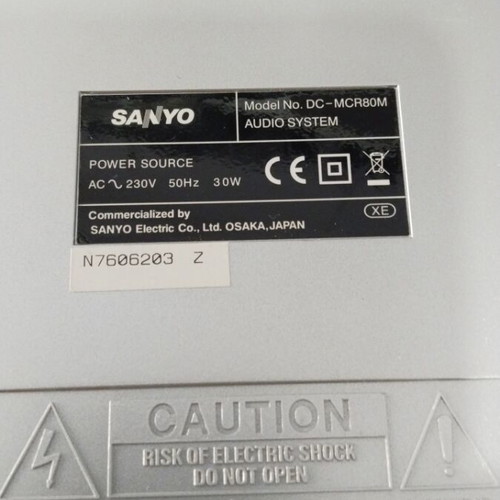 SANYO radio amplifier 2x40 watts, CD, auxiliary input