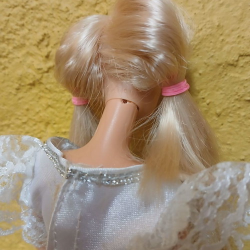 Barbie vintage doll with white lace dress used