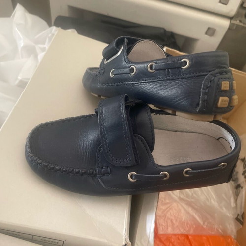 Alo leather moccasin shoes for boys new size 28