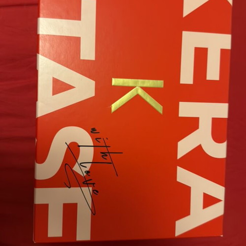 Kerastase box like new