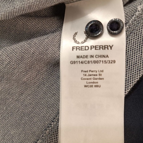 Fred Perry Grey Piqué Polo Shirt Size Small Like New