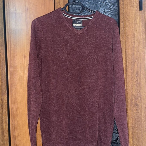 Peacocks men's sweater size S like new, burgundy