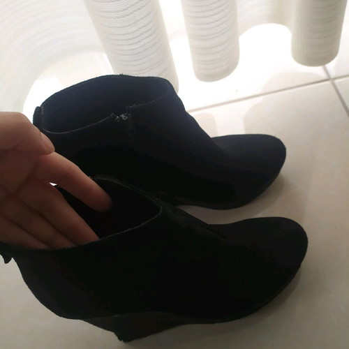 Moods Shoes black suede ankle boots used, size 37