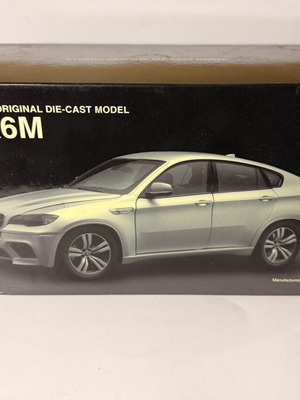 Kyosho BMW X6M 1/18 scale die-cast model car