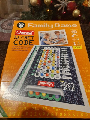 Board game for two players like new, complete