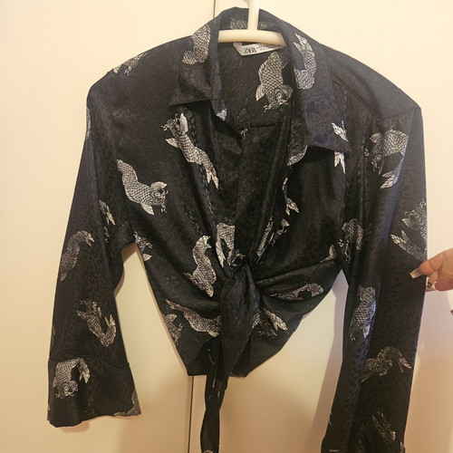 Zara satin crop shirt black, like new