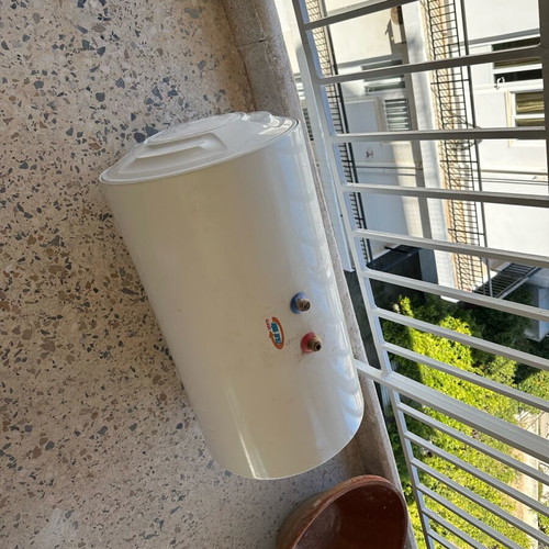 Horizontal water heater used 80lt