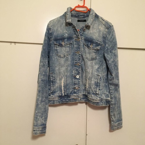 Vila denim jacket new, size small, blue cotton