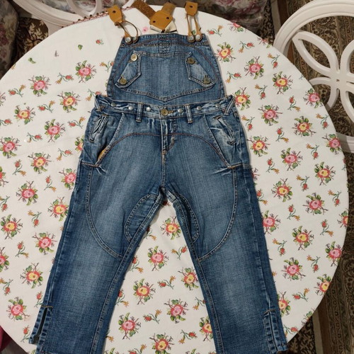 Phard denim overalls like new, blue, leather straps, 7/8 length