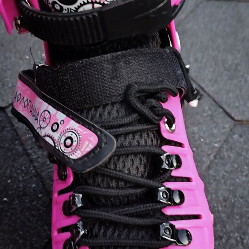 3k adjustable rollers with wheel configuration and ice blades